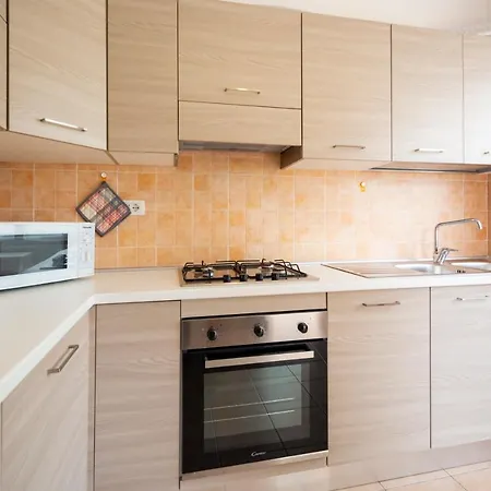 Sole Di Sardegna Mare 3 Apartment *